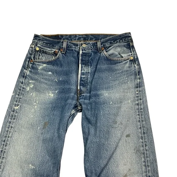 Vintage Levi’s 501 button fly medium wash straight leg jeans 31 x 30 - Picture 8 of 9